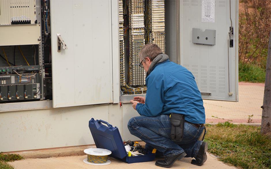 recherche électricien bâtiment Saint-Denis